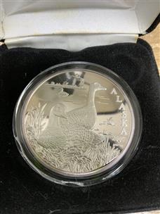 ALASKA MINT 1OZ SILVER ROUND Like New